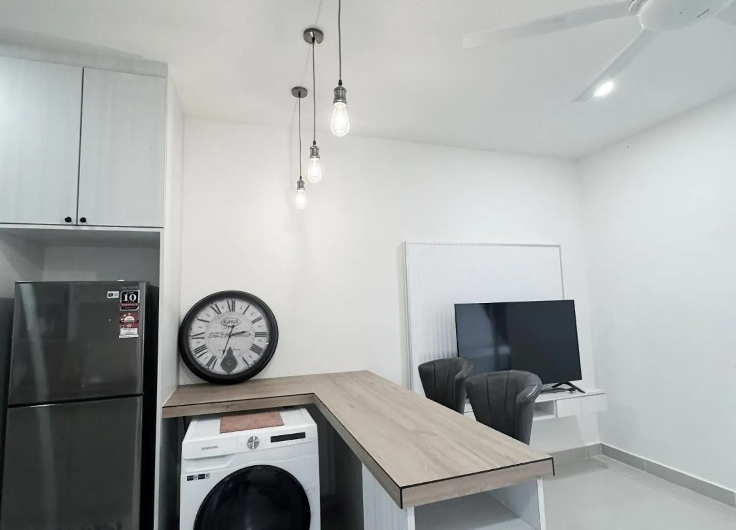 Fp Suites,Queen The Shore Kota Kinabalu Malaysia