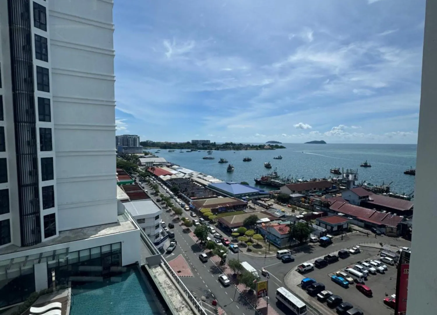 Fp Suites,Queen The Shore Kota Kinabalu 0*,  Malaysia